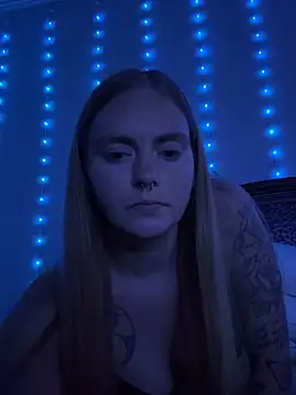 LuvLaceyXXO online show from April 26, 3:04 am