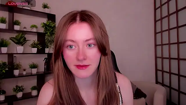 KateCuddle online show from January 19, 2:19 am