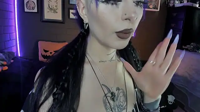 insania 9999  online show from September 17, 5:22 pm