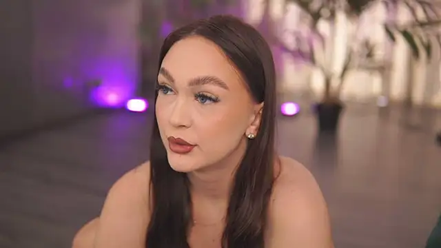 HotSkinnyX online show from November 16, 9:53 am