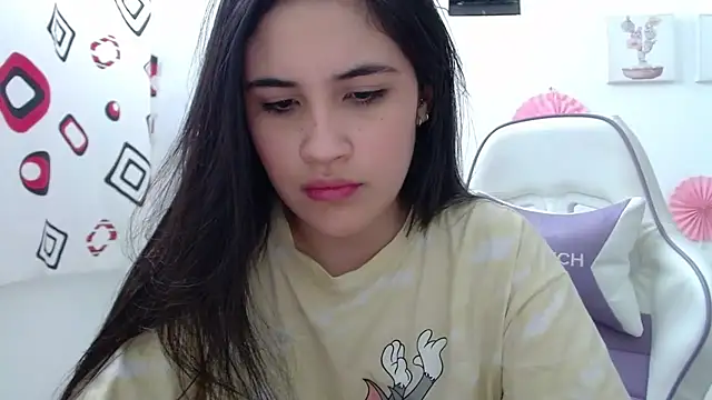 InocentHeaven1 online show from December 22, 1:58 pm