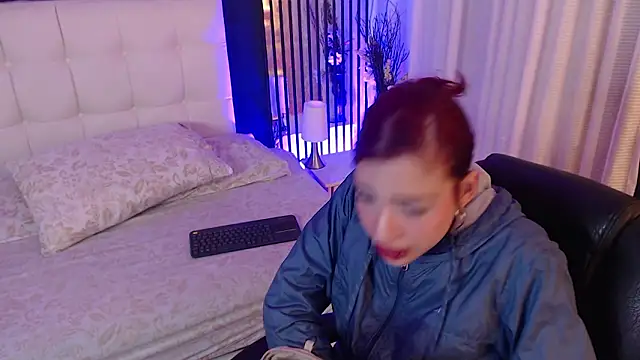 LiaVillalobos online show from February 2, 11:53 am