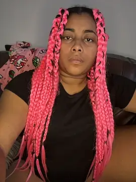 lunaxbat online show from March 9, 3:15 pm