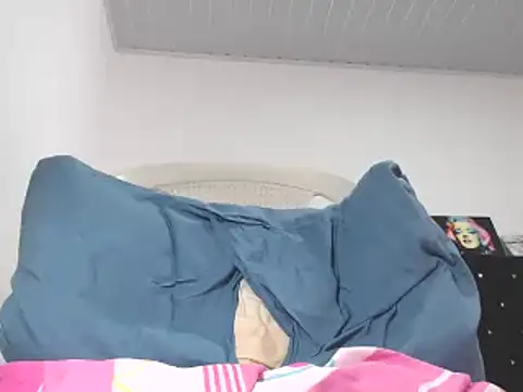 pamelabigcock69 online show from December 4, 1:24 pm