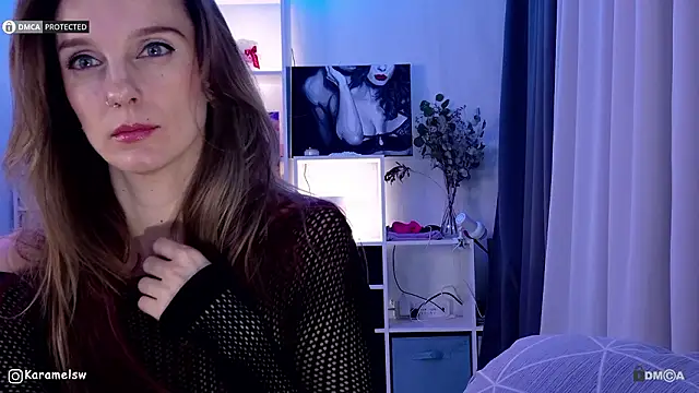 Karamelsw  online show from February 9, 12:02 am