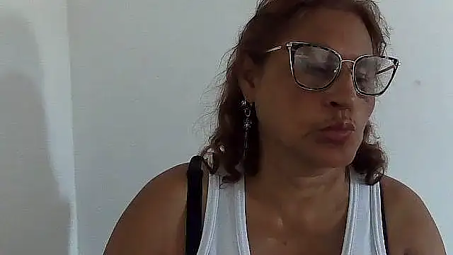 Snapshot of charrysexy1 chatting on October 22, 5:29 pm charrysexy1 online show from October 22, 5:29 pm