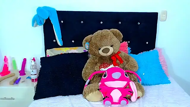 Jenng18 online show from June 5, 6:52 am