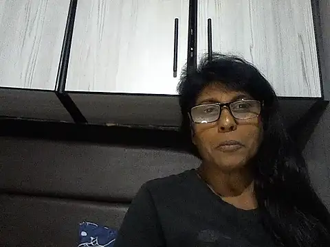 MsAttitude online show from November 1, 3:16 pm