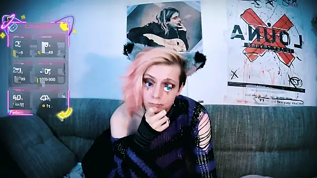 Littlepinkcat online show from October 14, 1:46 pm