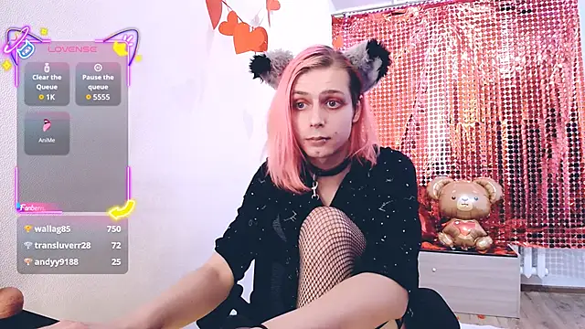 Littlepinkcat online show from February 23, 7:52 am