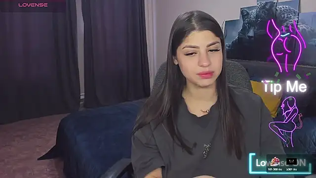 MaryMayson online show from March 13, 11:44 am