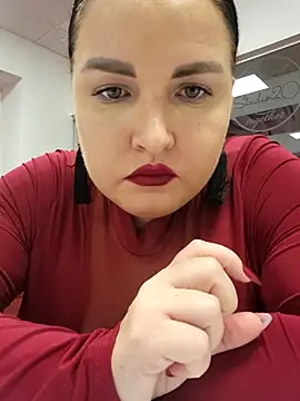 GeorgiaLerox online show from November 17, 1:45 pm