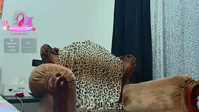 annawow69 online show from April 19, 6:32 pm