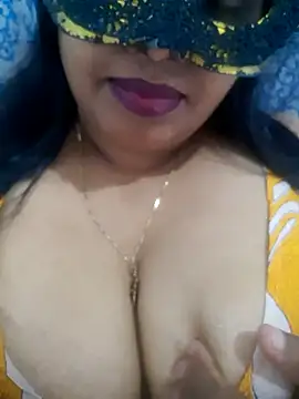 chubby wife online show from November 23, 7:43 am