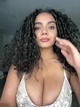 Mariecurl online show from April 17, 10:56 pm