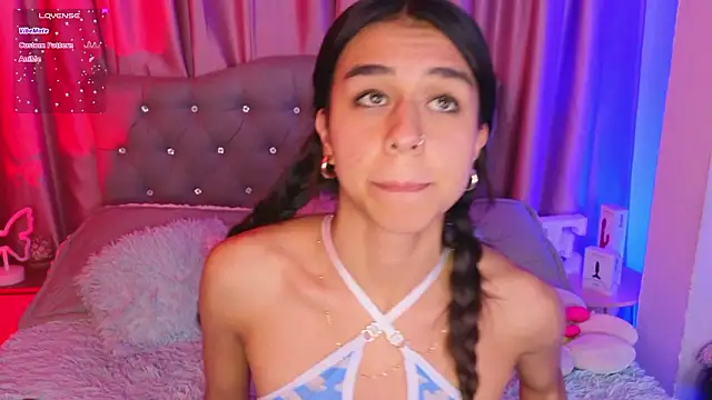 Emiily Scott1 online show from February 27, 3:17 am