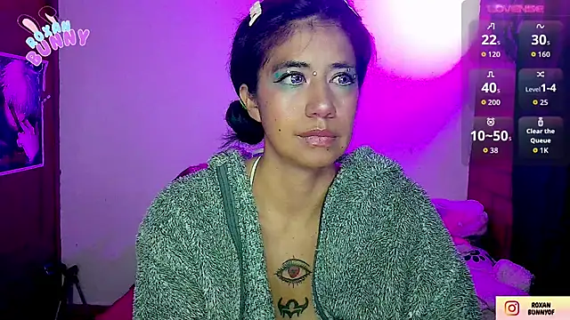 Roxanbunny1 online show from November 19, 6:24 am