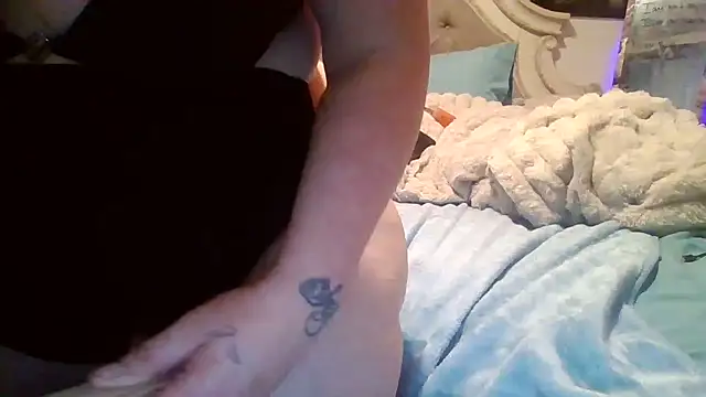 ThICk JuIcEy online show from September 27, 2:35 pm