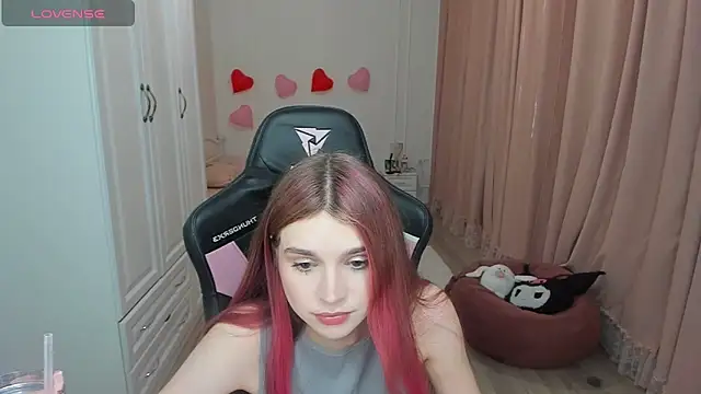 lil cassie online show from April 13, 8:20 pm