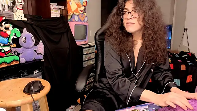 ShinyCherub online show from December 22, 3:09 am