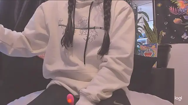 MYFAVOURITESTRAGER online show from December 20, 6:34 pm