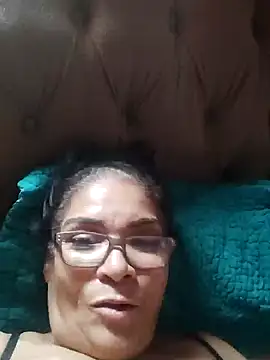 Delicy1 online show from March 21, 12:43 pm