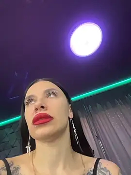 Queen of pain online show from October 30, 6:49 am