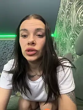 Queen of pain online show from February 7, 9:02 am