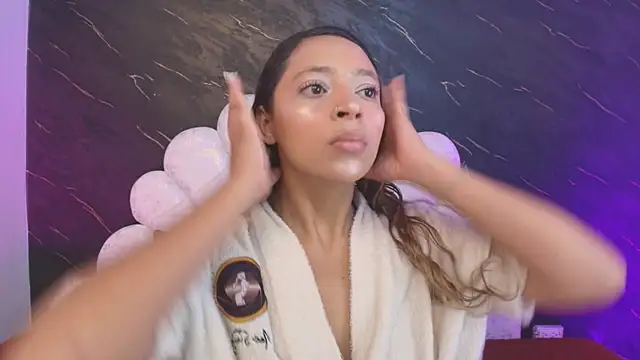  MiaBrown  online show from April 10, 12:11 pm