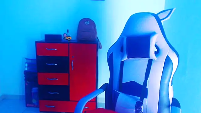 liz dirty online show from November 13, 10:31 pm