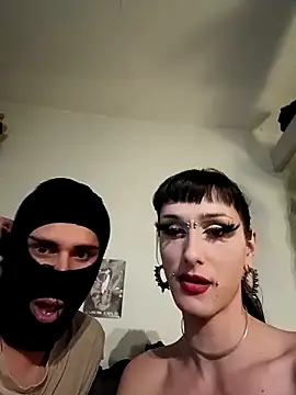 Necrobitch online show from April 14, 10:10 pm