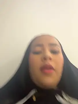 Snapshot of Luisa_Fernandaa chatting on October 22, 10:48 pm Luisa Fernandaa online show from October 22, 10:48 pm