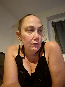 Wisie Cutie online show from November 18, 11:37 pm