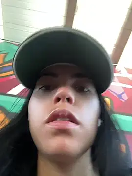 i am nina  online show from June 11, 3:42 pm