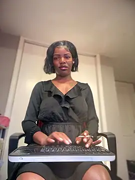 wishwashhy22 online show from January 15, 7:47 am