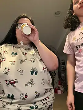 Deeplong24 online show from April 11, 11:19 pm