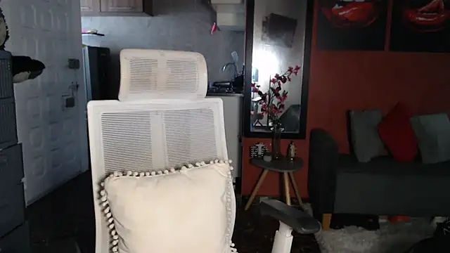 allifit01 online show from February 14, 12:29 pm