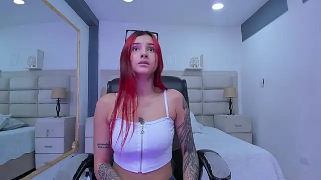 CinthiaCollins online show from November 18, 8:21 pm