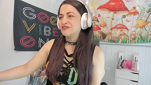 LovelyAzucena online show from September 12, 3:08 pm