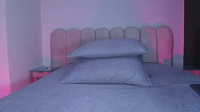 lucyy gray online show from December 3, 3:09 am