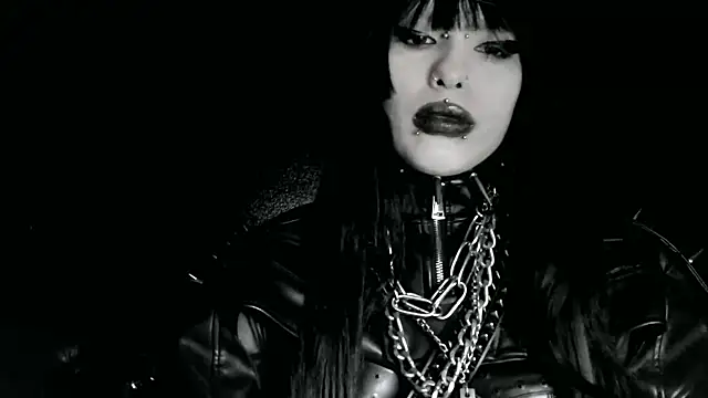 XXIOUX online show from April 11, 2:17 am