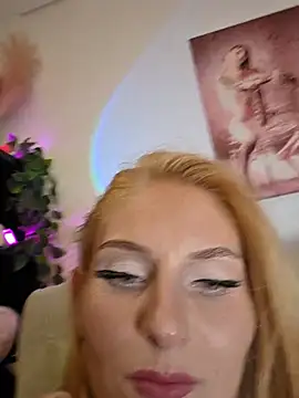 LessiaMia online show from July 21, 5:02 pm