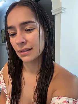 Mau White online show from April 17, 1:35 pm