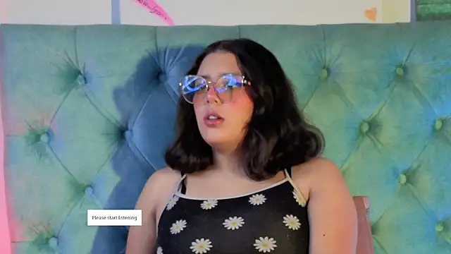 Paola Lyon  online show from February 6, 7:06 pm