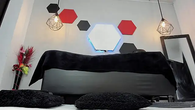 martinaclark online show from September 10, 4:23 am