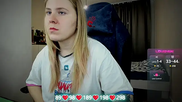 Olivia Munk online show from September 11, 4:35 am