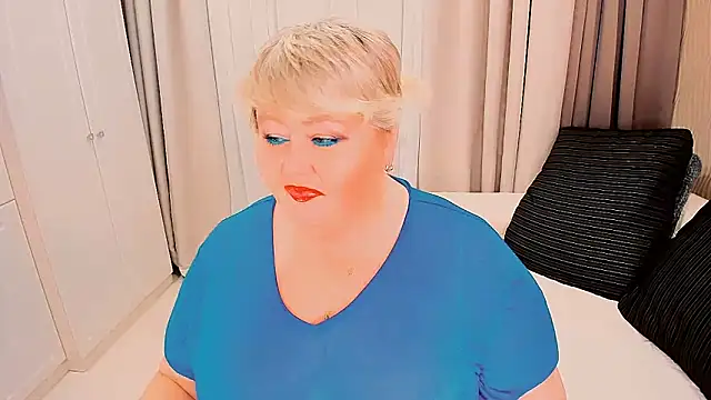 BIGTITSBBW online show from October 19, 5:59 pm