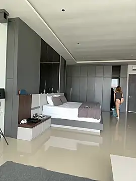 Nura n Sarah online show from March 8, 5:00 am