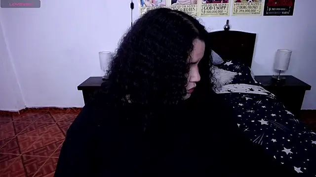luisianacoxx online show from May 6, 11:53 pm