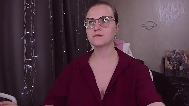 MissBrightShine online show from October 12, 12:51 pm